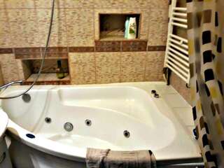 Апартаменты Apartment in the historical city center Черновцы Апартаменты с 2 спальнями-12