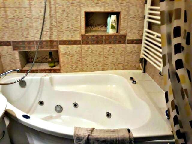 Апартаменты Apartment in the historical city center Черновцы-14